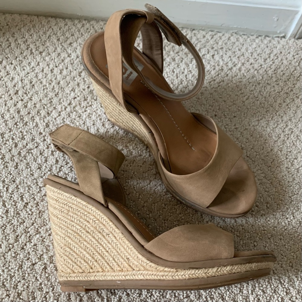 Dolce Vita tan suede espadrilles
